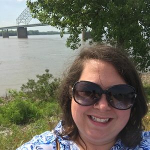 Meet your Posher, Meg